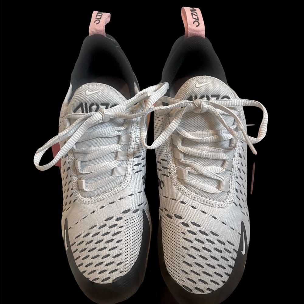 Nike Youth Air Max 270 Size 4.5Y